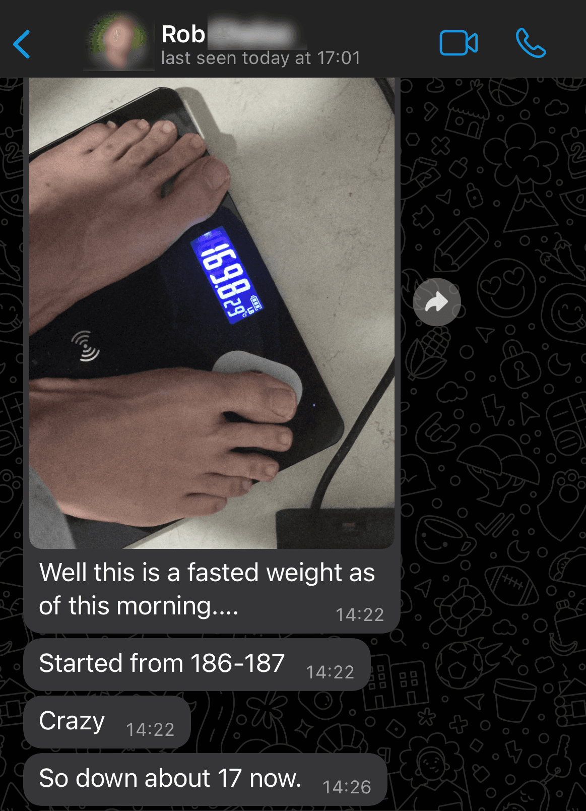 Rob down 17lbs and clothes don't fit